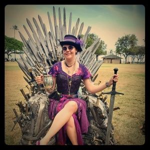 Meet your Posher, Jamie